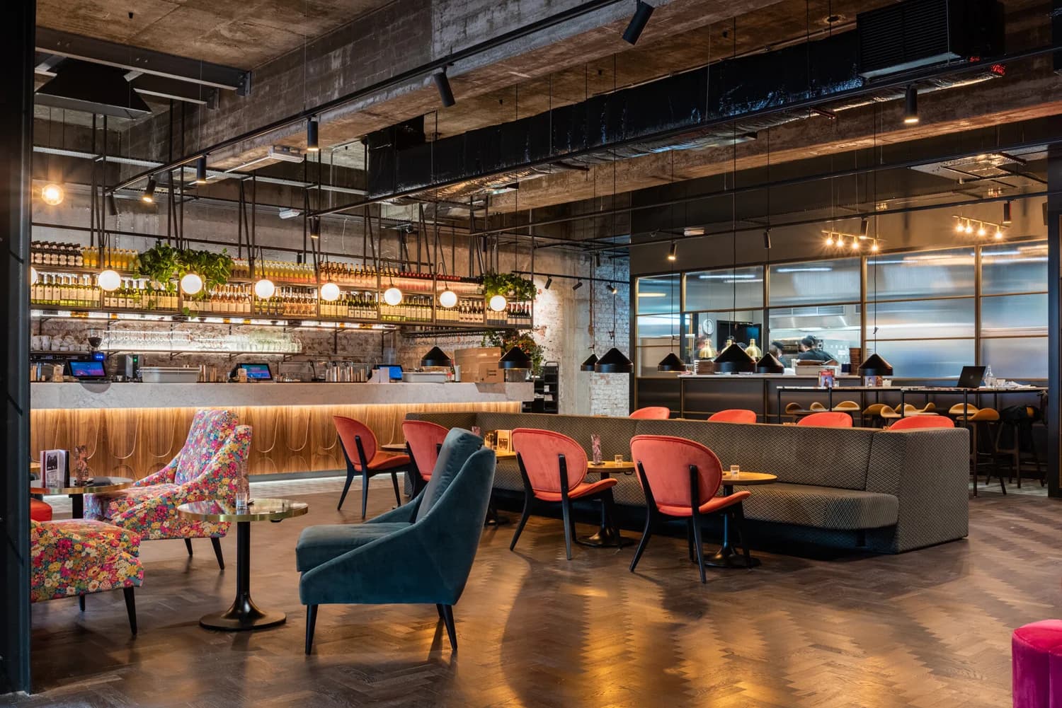 Architecture & Interiors photography by Rifkin & Livesey