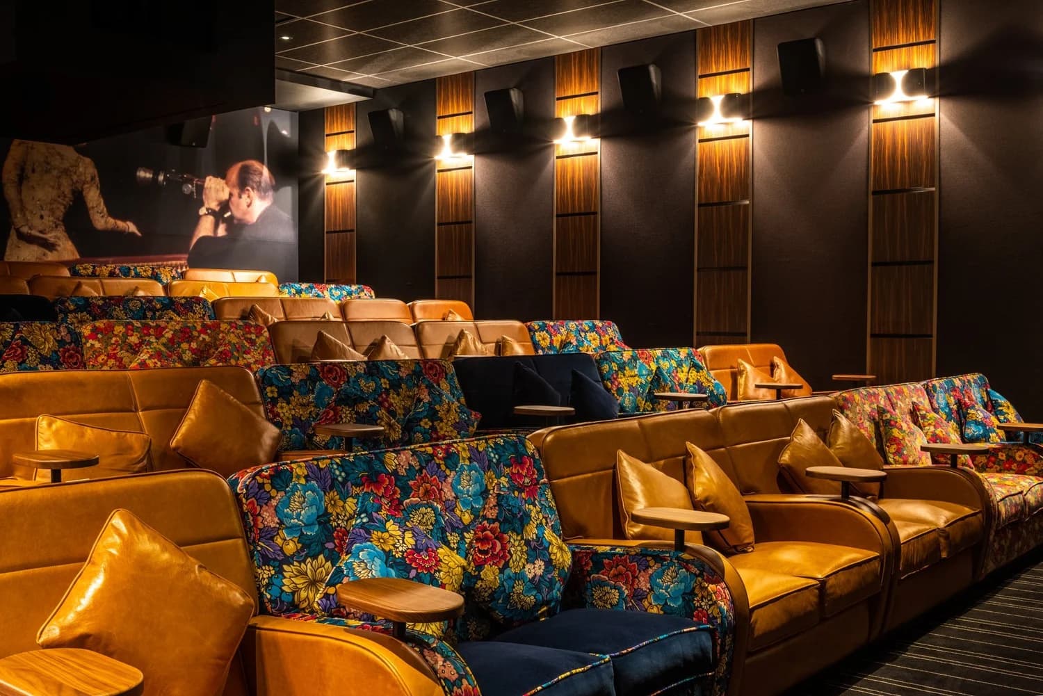Architecture & Interiors photography by Rifkin & Livesey