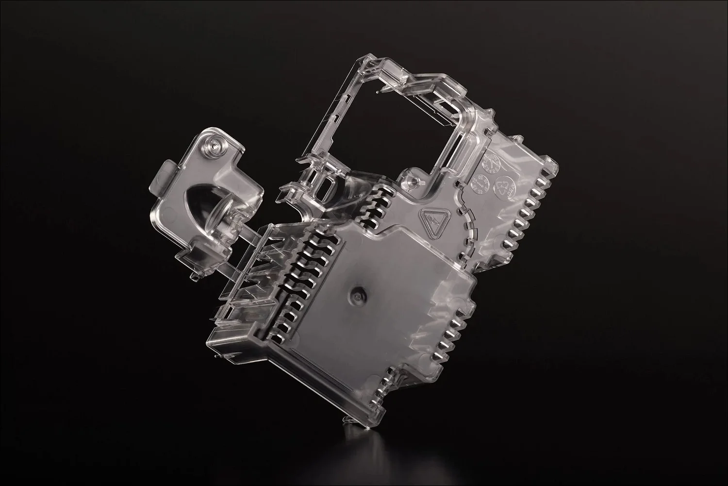 Custom clear plastic part technical molding