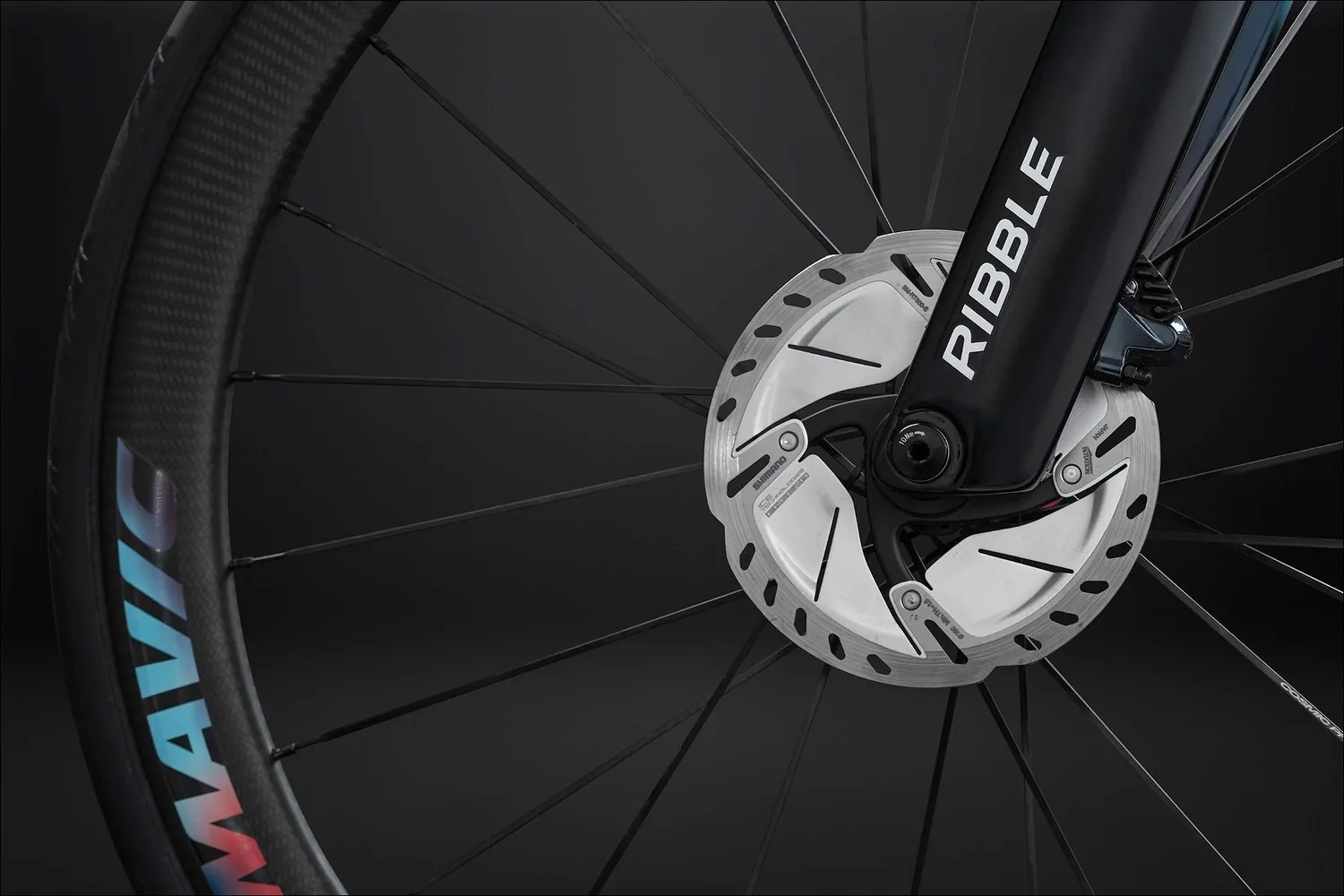 Shimano center lock rotor mavic cosmic carbon ribble fork