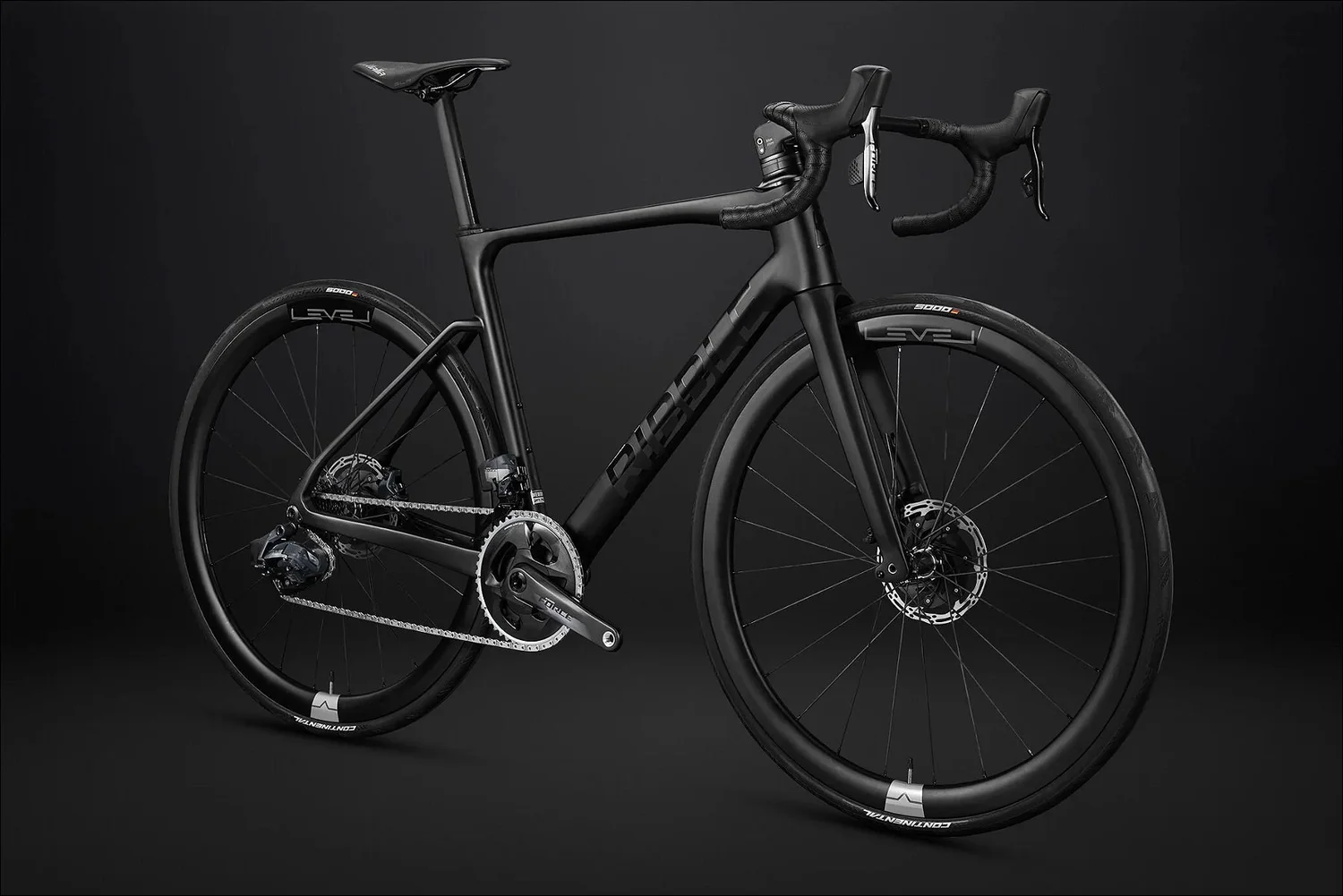 Continental Grand Prix 5000 tyres on a Ribble road bike in the studio