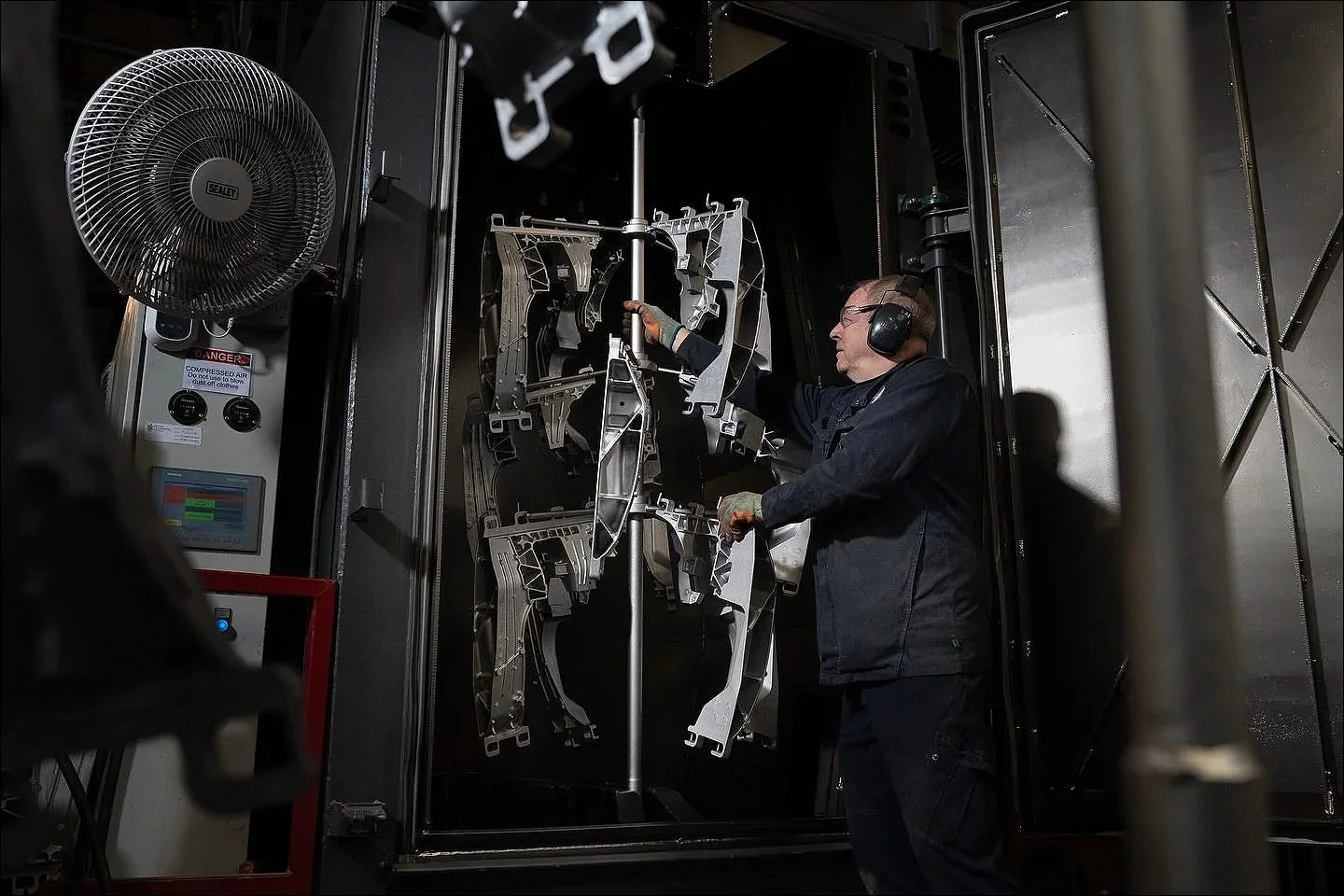 Metal die casting parts tree process accrington